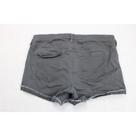 Express Shorts Womens Size 16 Black Mid Rise Stretch Supersoft Shortie - Picture 2 of 8